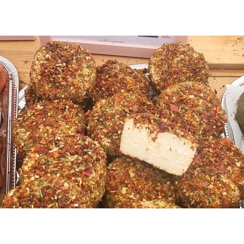 Ser serwatkowy a la ricotta z ostrą papryką